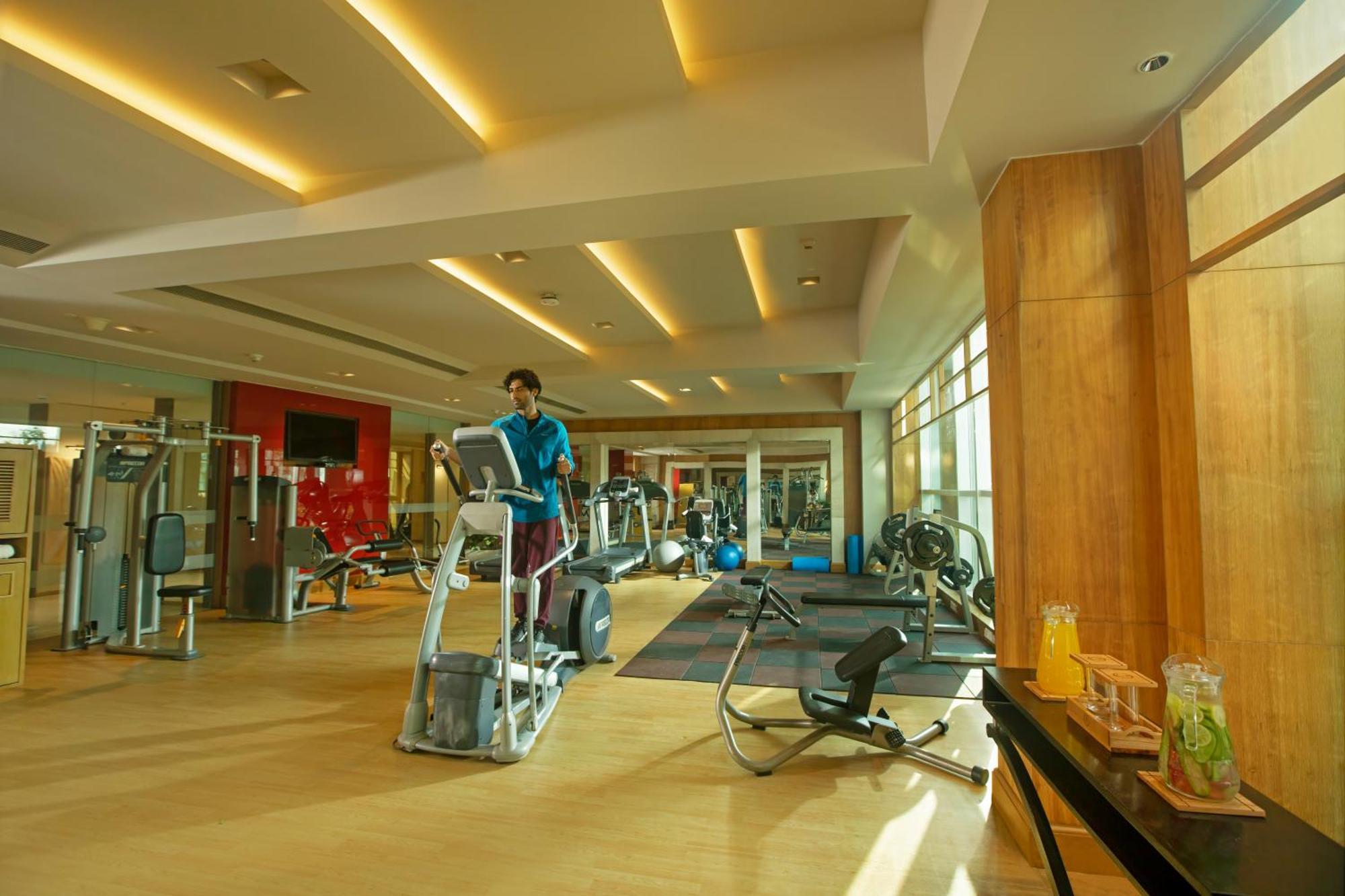 Taj Hotel & Convention Centre, Agra Agra  Zewnętrze zdjęcie The gym at the hotel